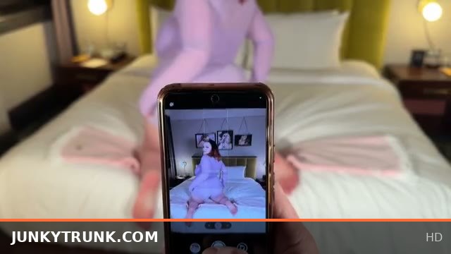 Curvy Stepbro Takes Hot Pics with His Naughty Stepsister in Steamy Casting Session